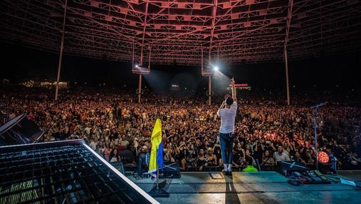 Знаменитий гурт OneRepublic підняв український прапор на концерті в Торонто: промовисті кадри