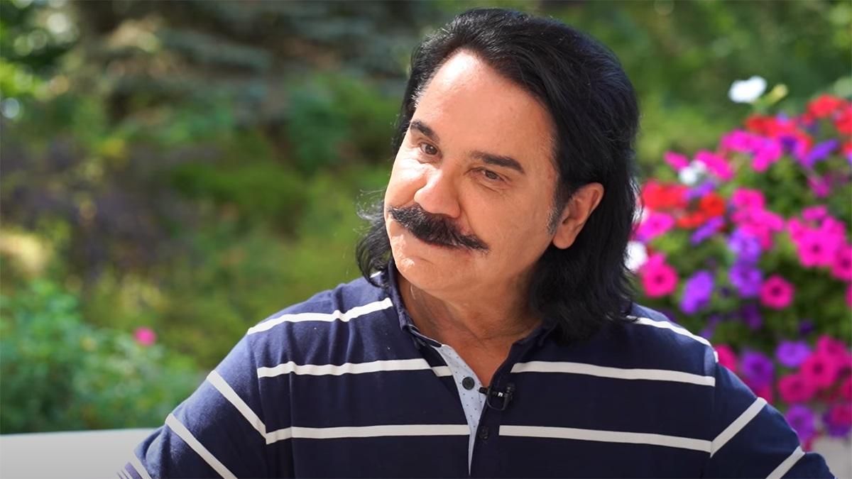 Павел Зибров пристыдил Ефросинину и Полякову за русский язык Павел Зибров пристыдил Ефросинину и Полякову за русский язык