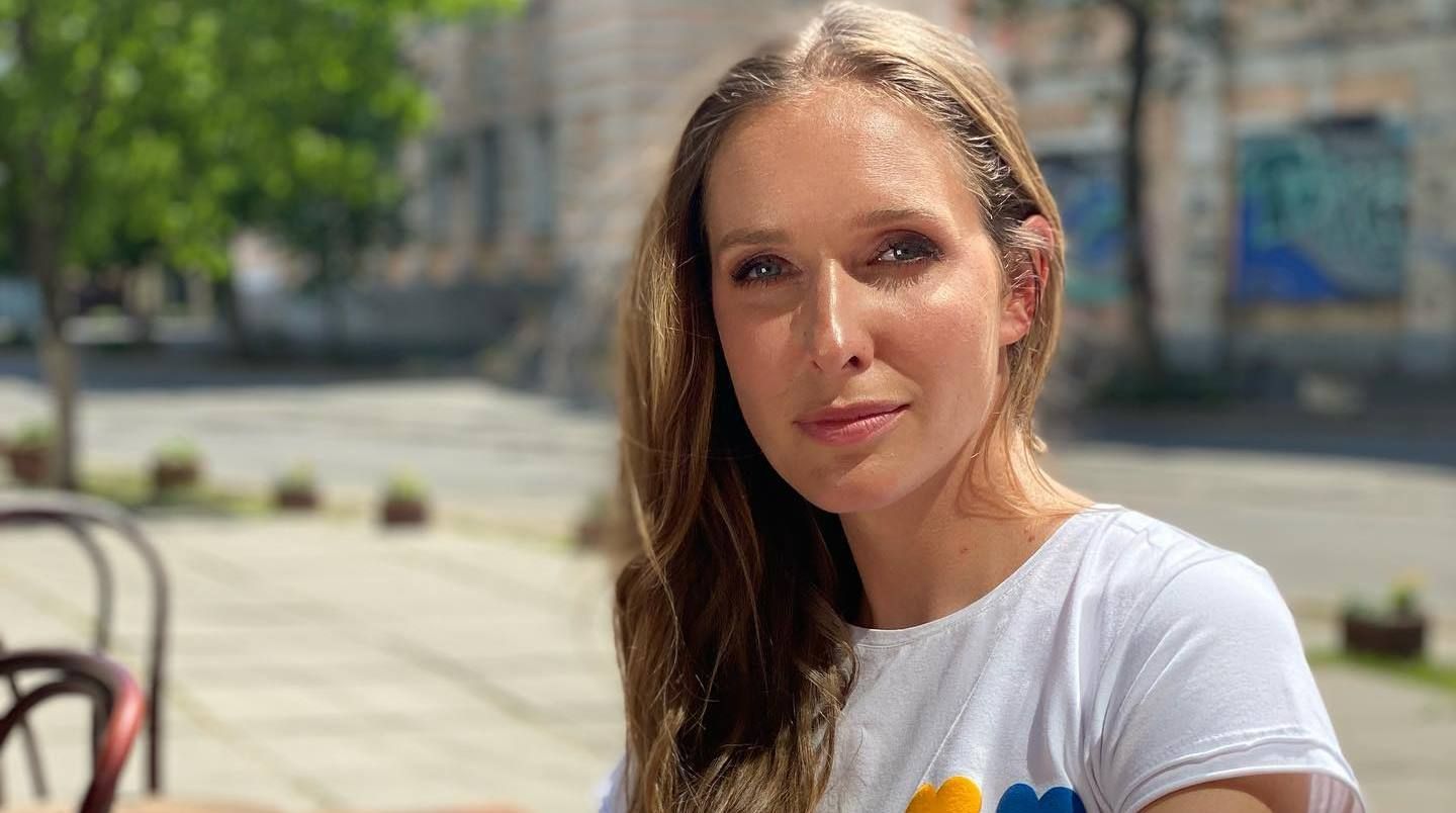 Росіяни вірять, що Сонце обертається навколо Землі - реакція Каті Осадчої Росіяни вірять, що Сонце обертається навколо Землі - реакція Каті Осадчої