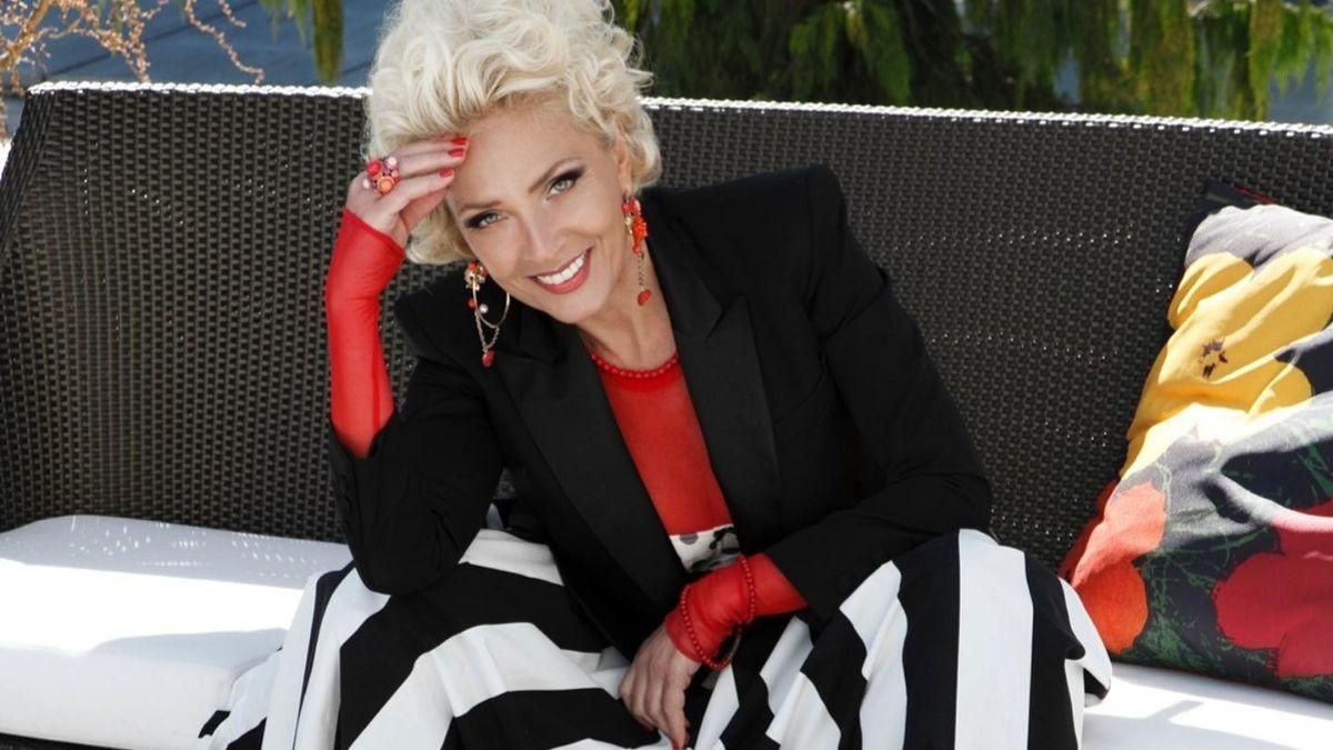 Лайма Вайкуле підтримала українців – росіяни звинуватили її у війні та санкціях Лайма Вайкуле підтримала українців – росіяни звинуватили її у війні та санкціях