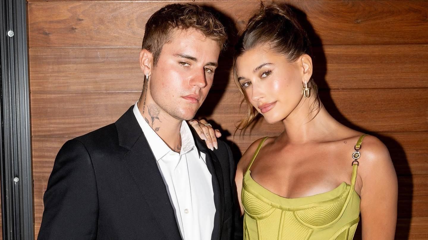 Джастін Бібер показав фото з дружиною у ліжку - як проходить ранок співака Джастін Бібер показав фото з дружиною у ліжку - як проходить ранок співака