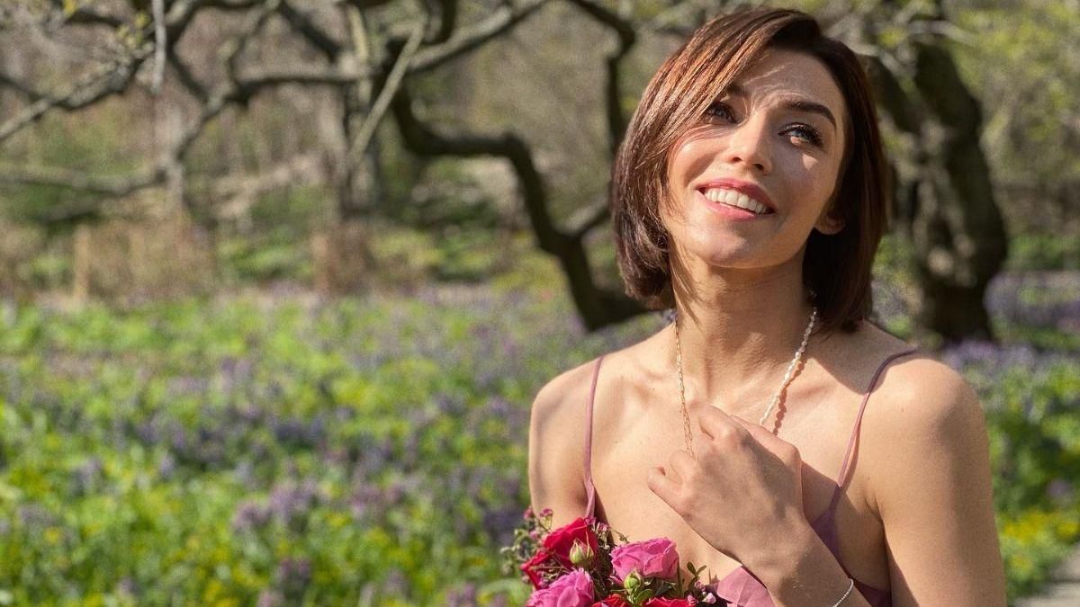 У предательницы Алины Островской в Донецке умерла бабушка: что певица говорит об этом У предательницы Алины Островской в Донецке умерла бабушка: что певица говорит об этом