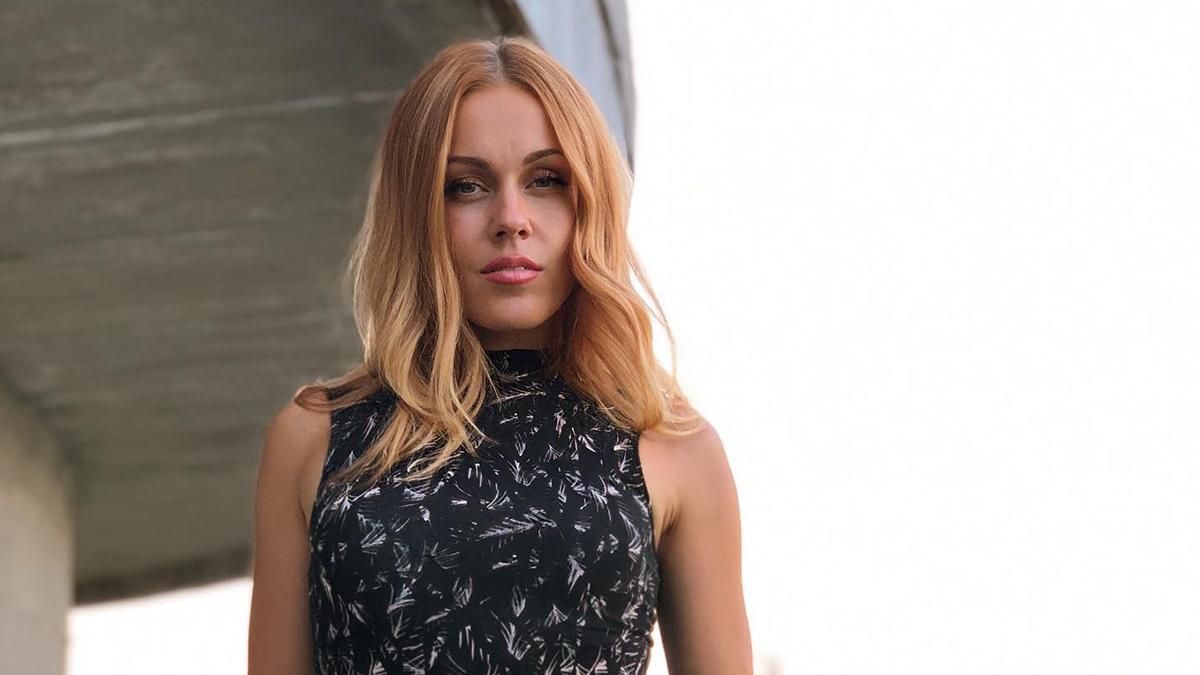 Alyosha присоромила батьків, які не вивезли дітей за кордон Alyosha присоромила батьків, які не вивезли дітей за кордон