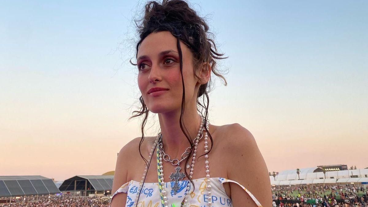 Чому Alina Pash виступить на фестивалі з російськими артистами Чому Alina Pash виступить на фестивалі з російськими артистами