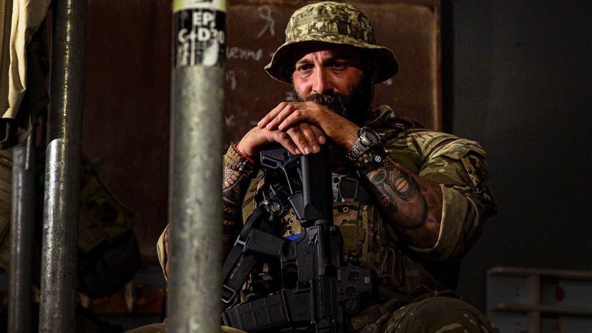 Даніель Салем розповів про поранення гна фронті – що сталося з ведучим Даніель Салем розповів про поранення гна фронті – що сталося з ведучим