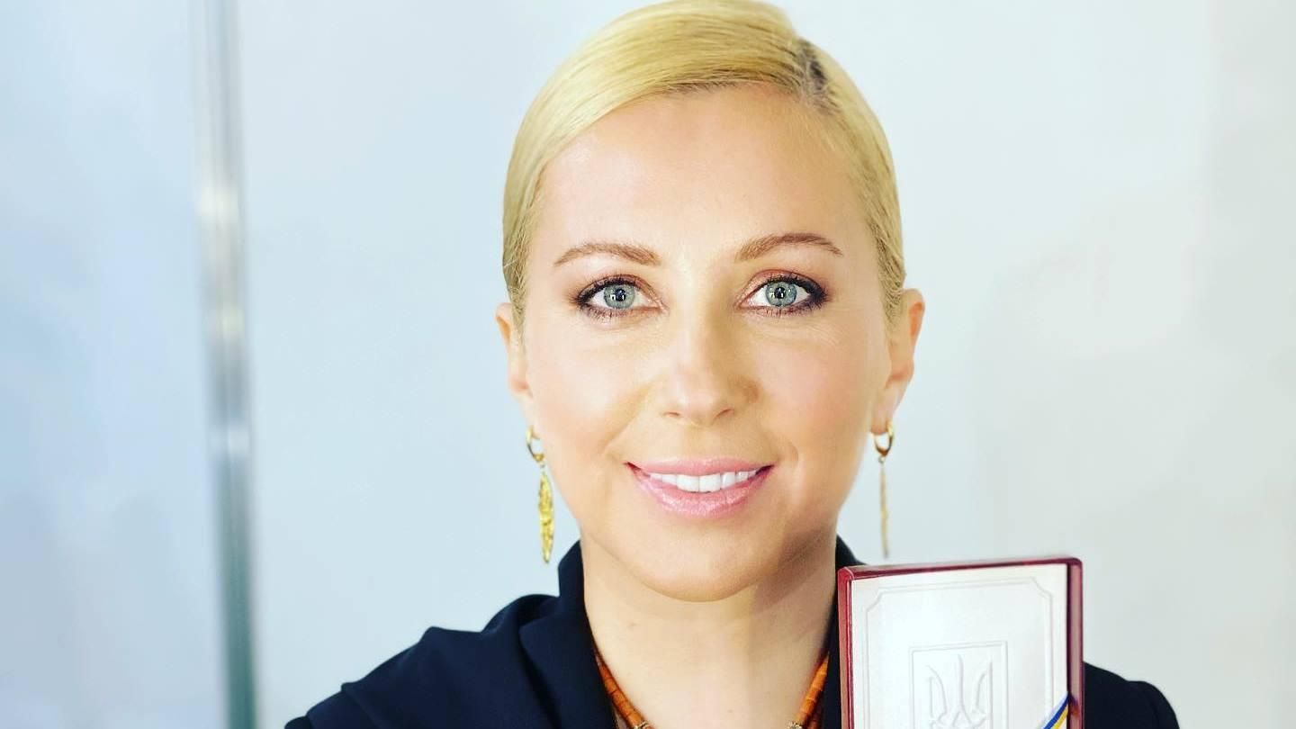 Тоня Матвієнко тепер заслужена артистка України - фото і відео вручення Тоня Матвієнко тепер заслужена артистка України - фото і відео вручення