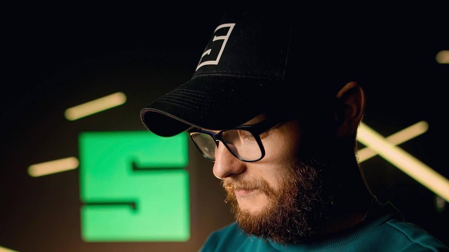 Песня Чути гімн рэпера Skofka возглавила рейтинг YouTube - слушайте онлайн Песня Чути гімн рэпера Skofka возглавила рейтинг YouTube - слушайте онлайн