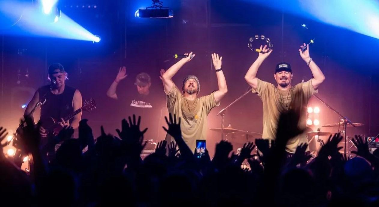 Гурт ТНМК пограбували під час концерту в Німеччині - що вкрали в артистів