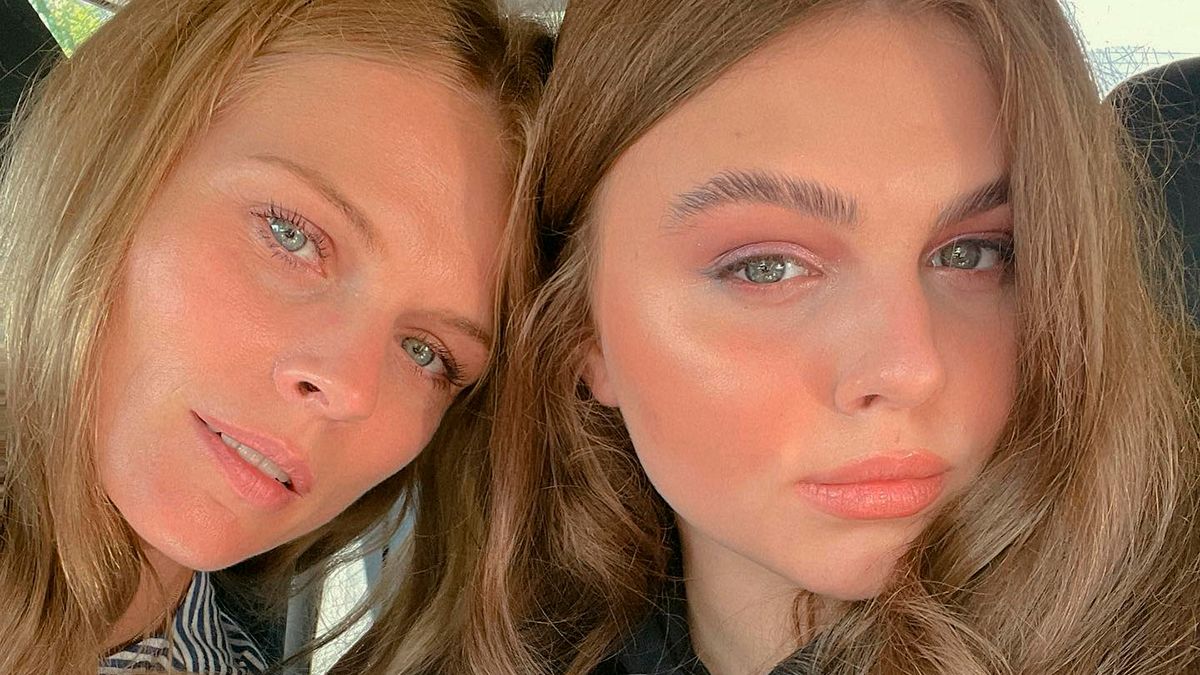 Ольга Фреймут вступилась за 16-летнюю дочь – что она сказала ее хейтерам Ольга Фреймут вступилась за 16-летнюю дочь – что она сказала ее хейтерам