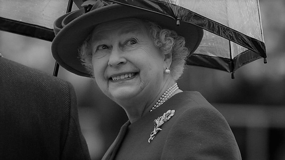 Померла Єлизавета ІІ - найяскравіші фото королеви за 96 років життя - Showbiz