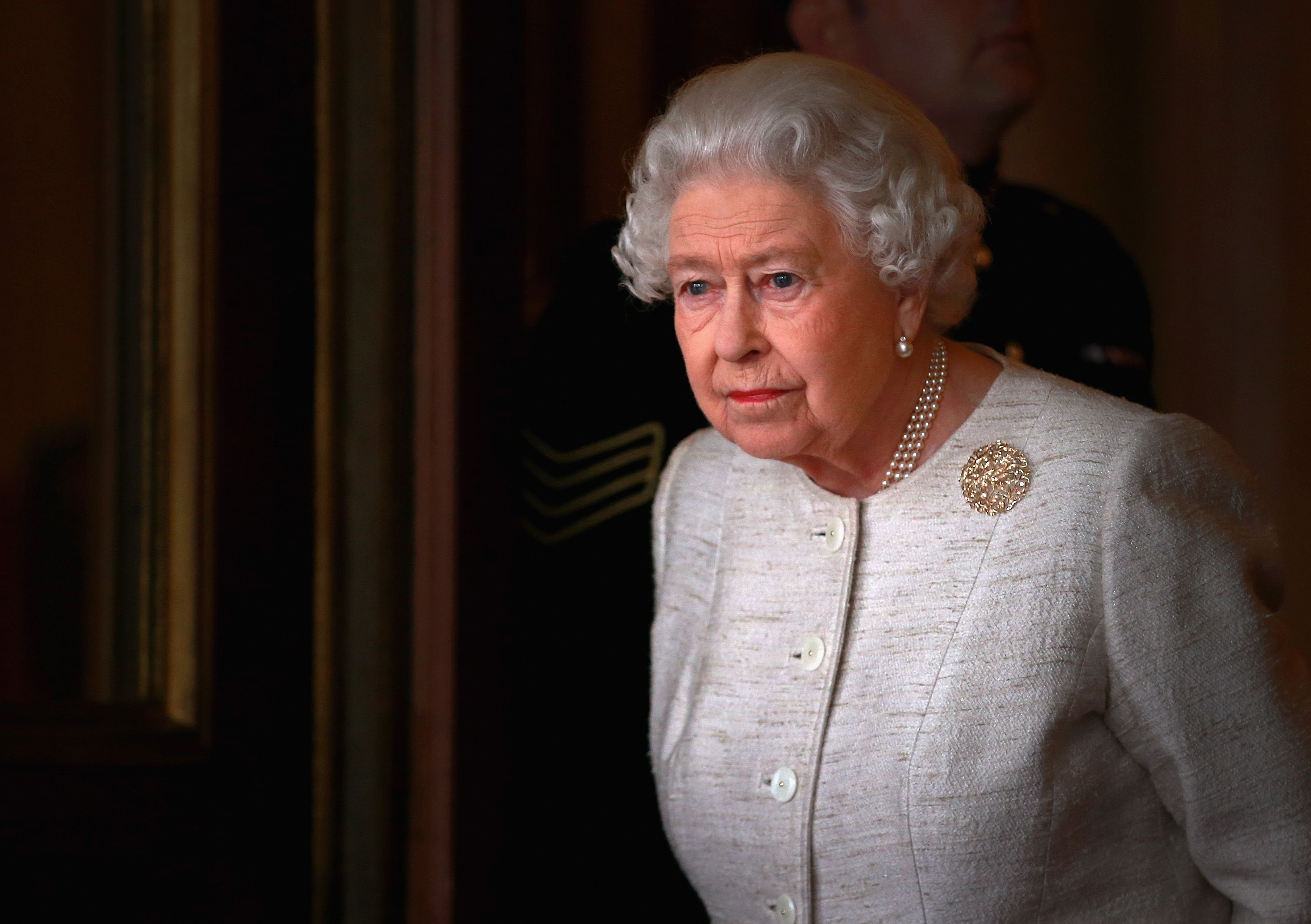Королівська сім'я вступила у траур за Єлизаветою II - деталі церемоній та вшанувань