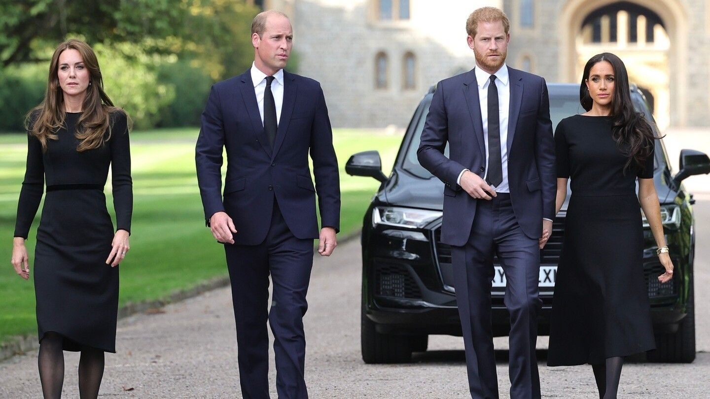 Принц Уильям и Кейт встретились с Гарри и Меган - фото и детали