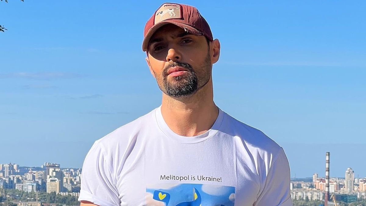 Зеленський відзначив Козловського орденом – чому артиста цікавлять гроші Зеленський відзначив Козловського орденом – чому артиста цікавлять гроші