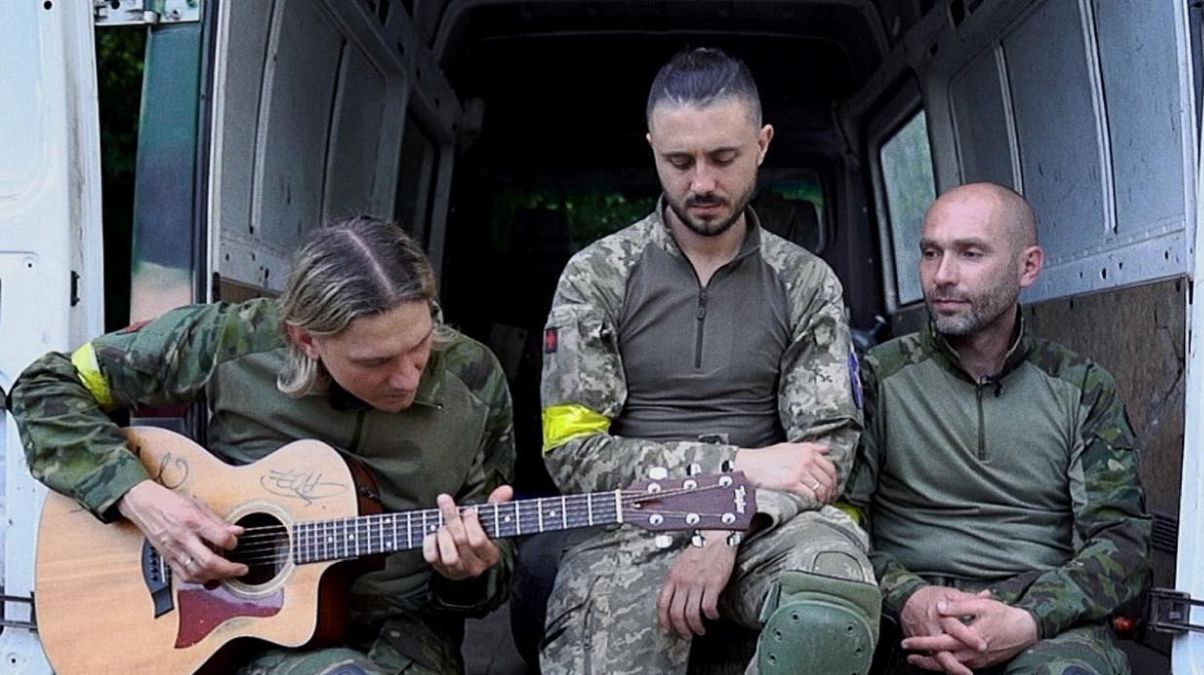 Интервью Тараса Тополи – какими были дежурства на передовой Интервью Тараса Тополи – какими были дежурства на передовой