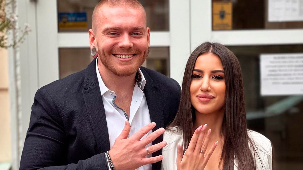 Олександр Кривошапко одружився втретє – як виглядає його дружина – фото Олександр Кривошапко одружився втретє – як виглядає його дружина – фото