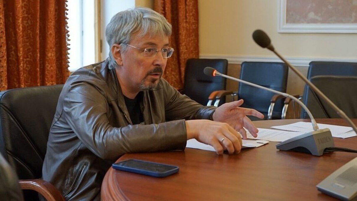 Коли зірок-зрадників позбавлять звання народних артистів України - Showbiz Коли зірок-зрадників позбавлять звання народних артистів України - Showbiz