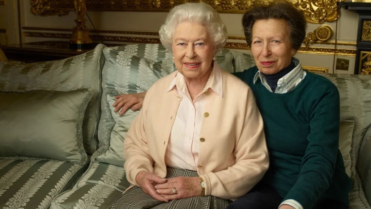 Елизавета II умерла – последние 24 часа жизни у нее была принцесса Анна Елизавета II умерла – последние 24 часа жизни у нее была принцесса Анна