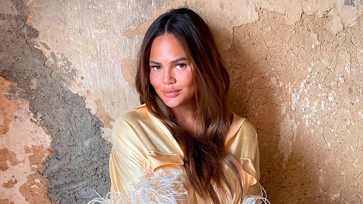 Кріссі Тейген зробила аборт – чому вона збрехала про викидень Кріссі Тейген зробила аборт – чому вона збрехала про викидень