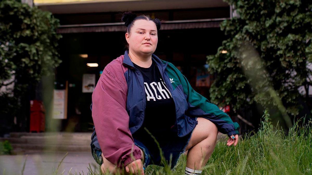 Alyona Alyona выпустила трек о Мариуполе – как он растрогал сеть до слез Alyona Alyona выпустила трек о Мариуполе – как он растрогал сеть до слез