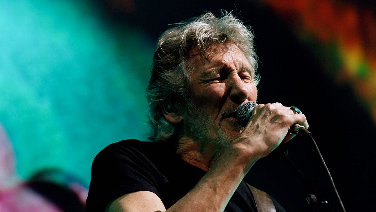У Польщі скасували концерт засновника Pink Floyd – його можуть визнати персоною нон ґрата
