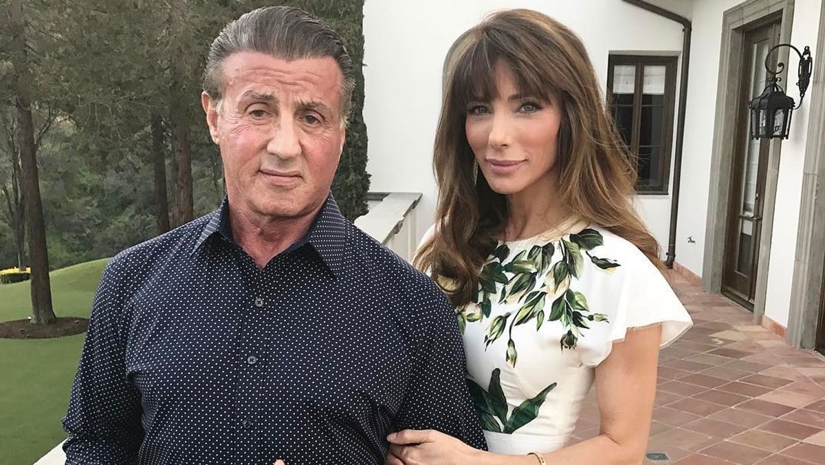 Развод Сильвестра Сталлоне – актер передумал разрывать с женой Развод Сильвестра Сталлоне – актер передумал разрывать с женой