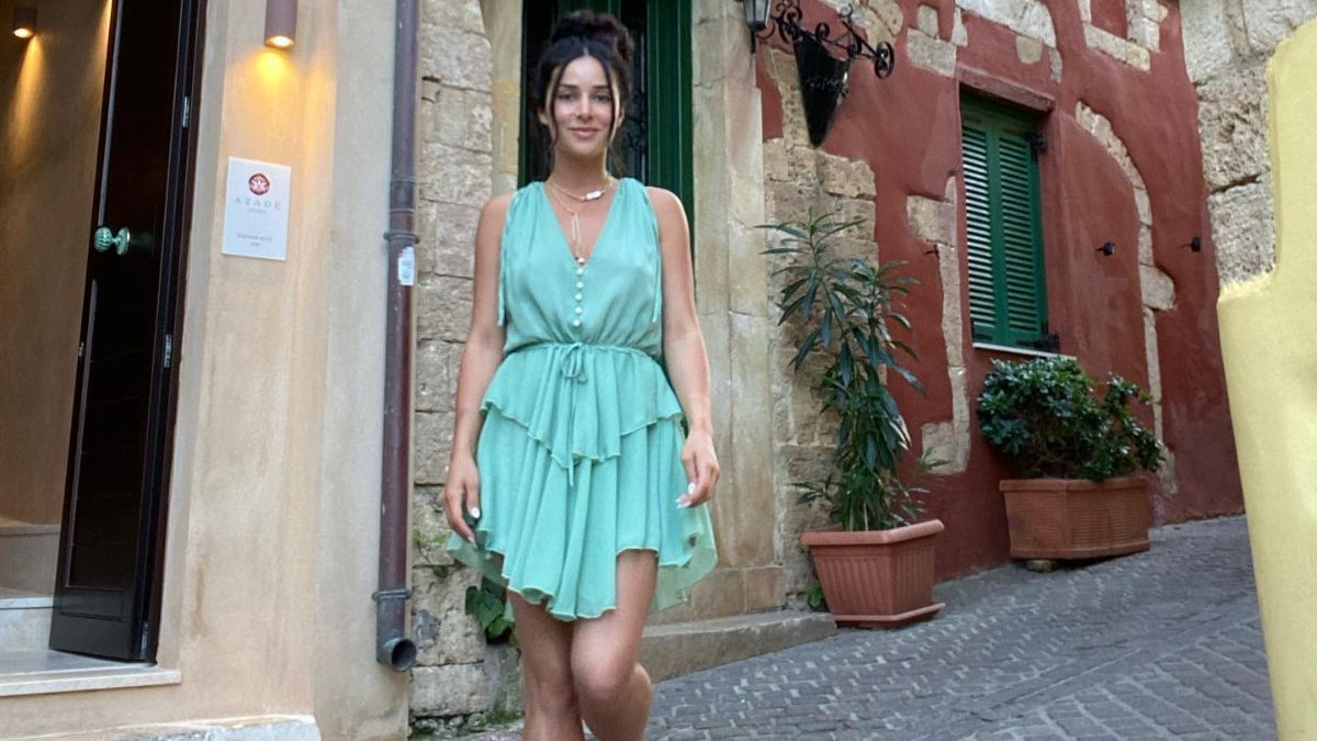 Злата Огневич улетела в отпуск в Грецию – фото Злата Огневич улетела в отпуск в Грецию – фото