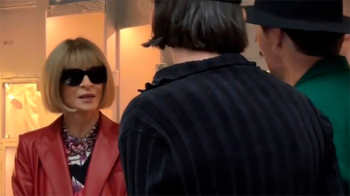 Анна Вінтур познайомилася з українськими дизайнерами – Багінським, Фроловим, Бевзою – фото Анна Вінтур познайомилася з українськими дизайнерами – Багінським, Фроловим, Бевзою – фото