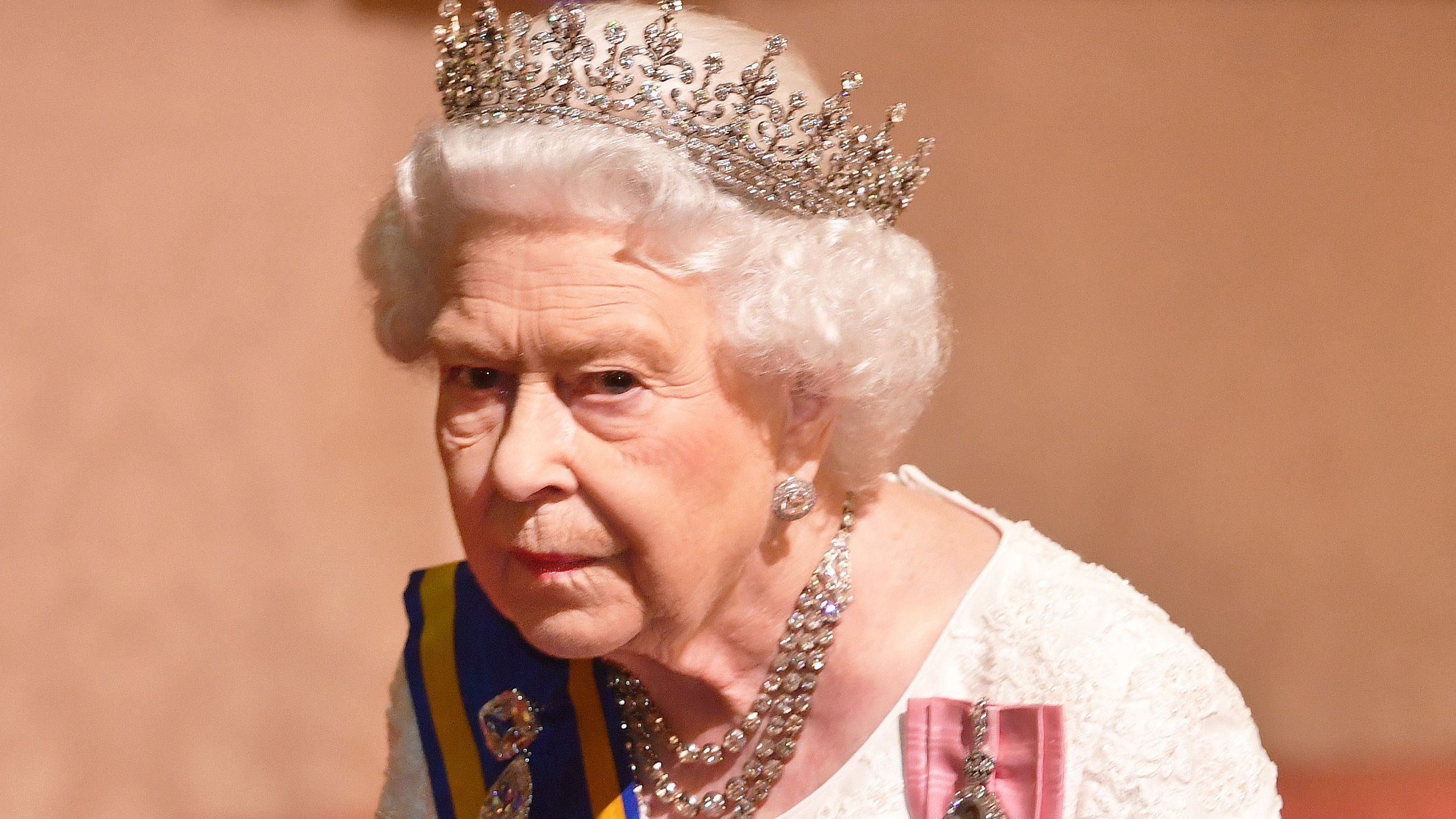 Померла Єлизавета II: причина смерті королеви
