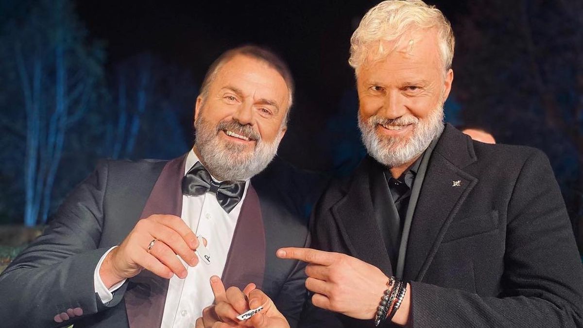 Холостяк Алекс Топольский показал забавные фото с Решетником Холостяк Алекс Топольский показал забавные фото с Решетником