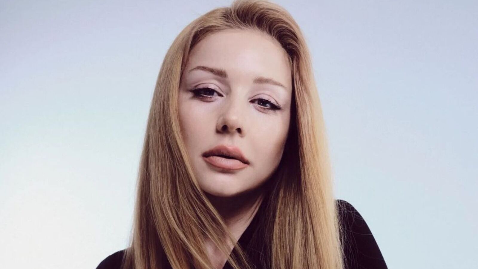 Тина Кароль написала эмоциональное стихотворение о Путине - онлайн видео Тина Кароль написала эмоциональное стихотворение о Путине - онлайн видео