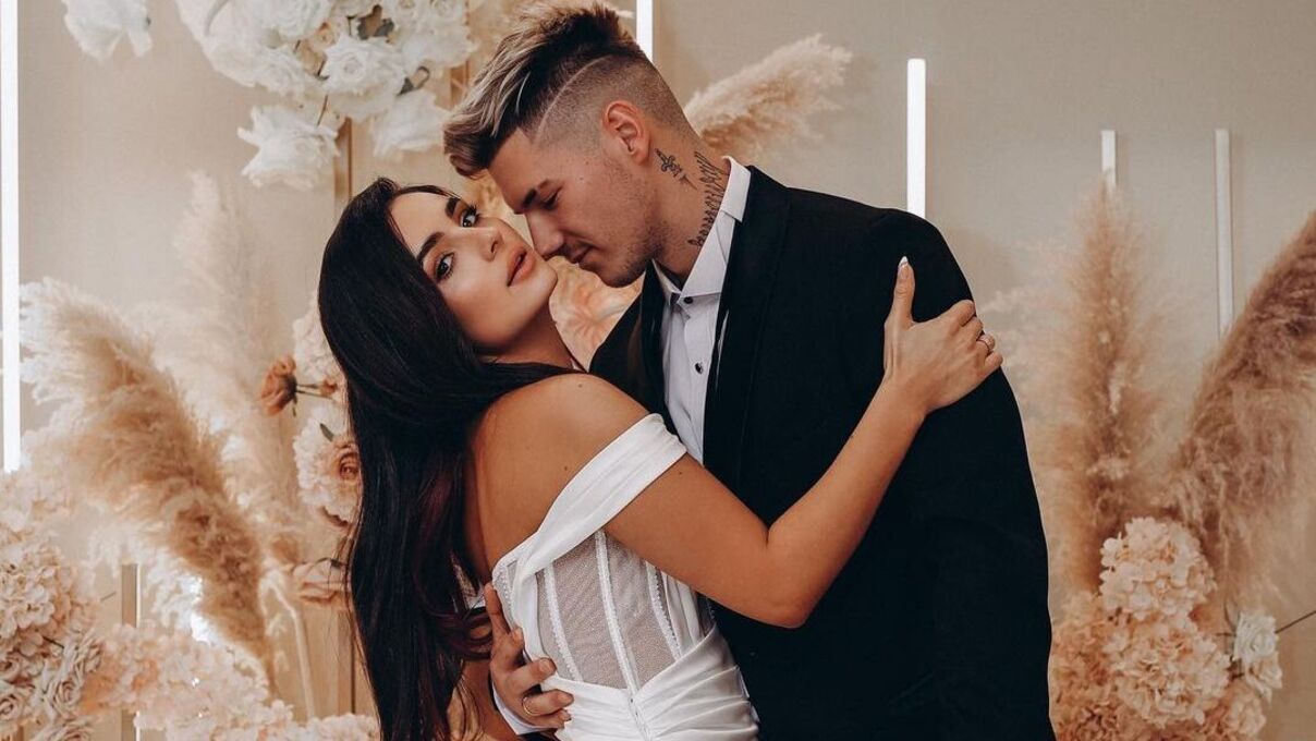 Анна Тринчер назвала самый дорогой подарок, который получила на свадьбу Анна Тринчер назвала самый дорогой подарок, который получила на свадьбу