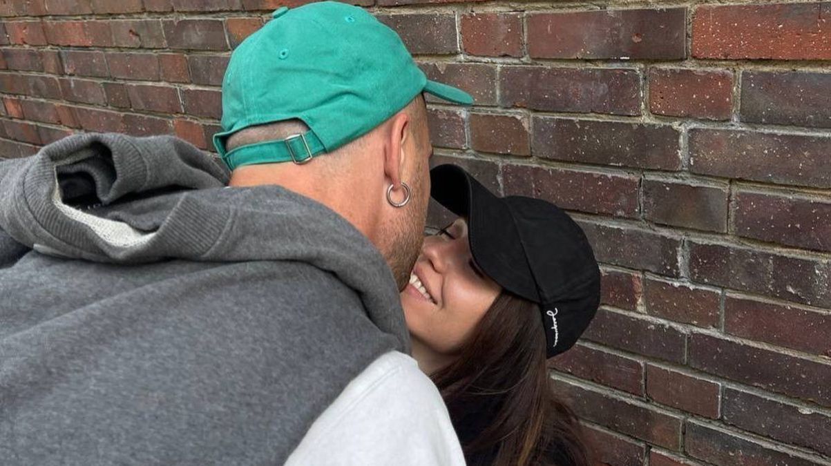 Надя Дорофеева провела выходные с Михаилом Кацуриным – фото Надя Дорофеева провела выходные с Михаилом Кацуриным – фото