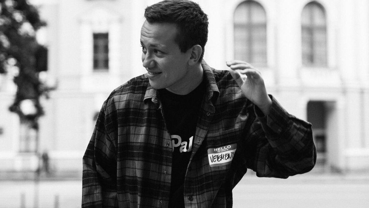 Відомий ведучий і блогер міг бути Холостяком у шоу - хто це Відомий ведучий і блогер міг бути Холостяком у шоу - хто це