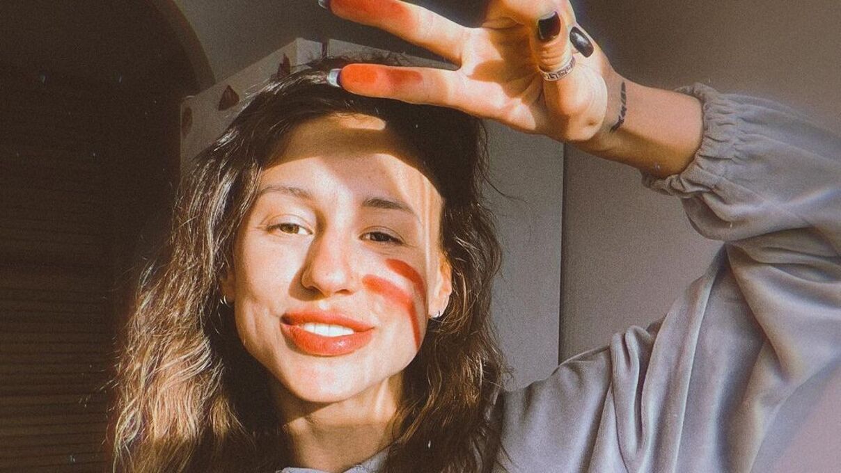 Участница Холостяка-11 Елизавета Крутикова беременна - видео с любимым Участница Холостяка-11 Елизавета Крутикова беременна - видео с любимым