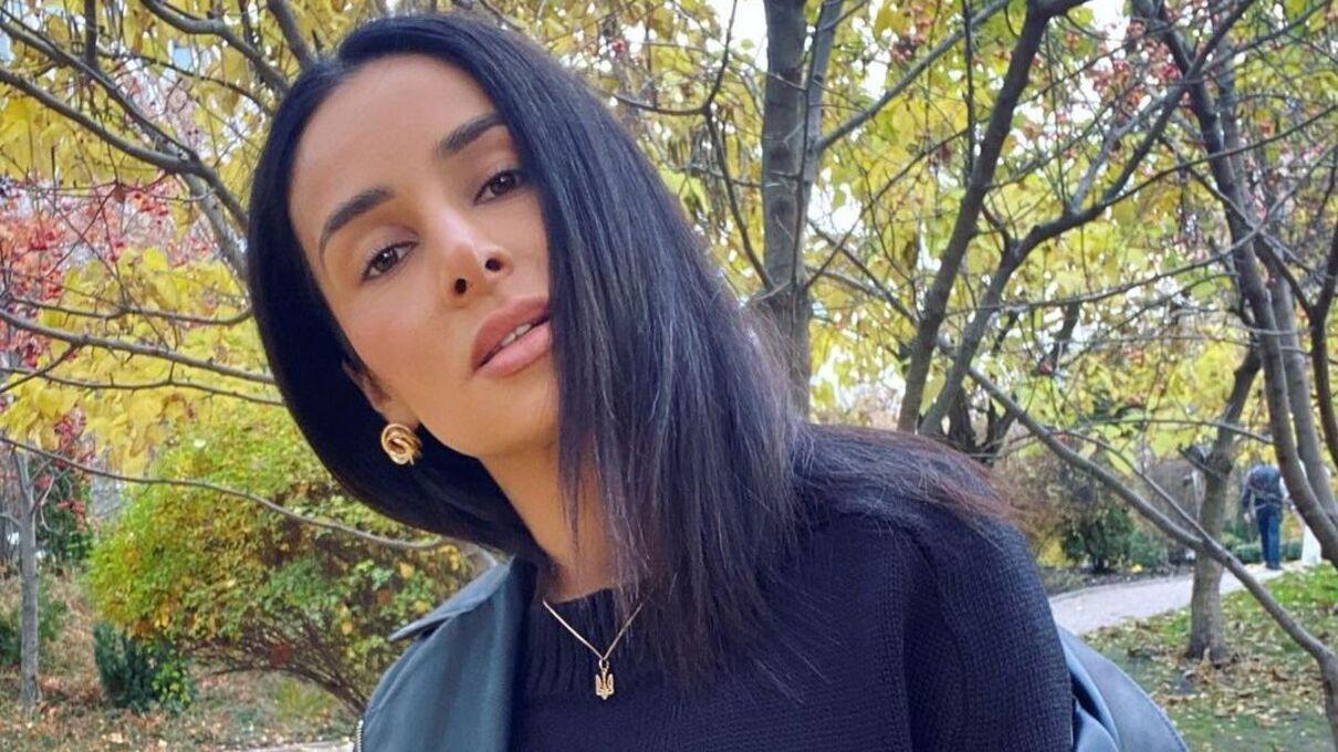 Злата Огнєвіч звернулась до тих, хто слухає російську музику Злата Огнєвіч звернулась до тих, хто слухає російську музику