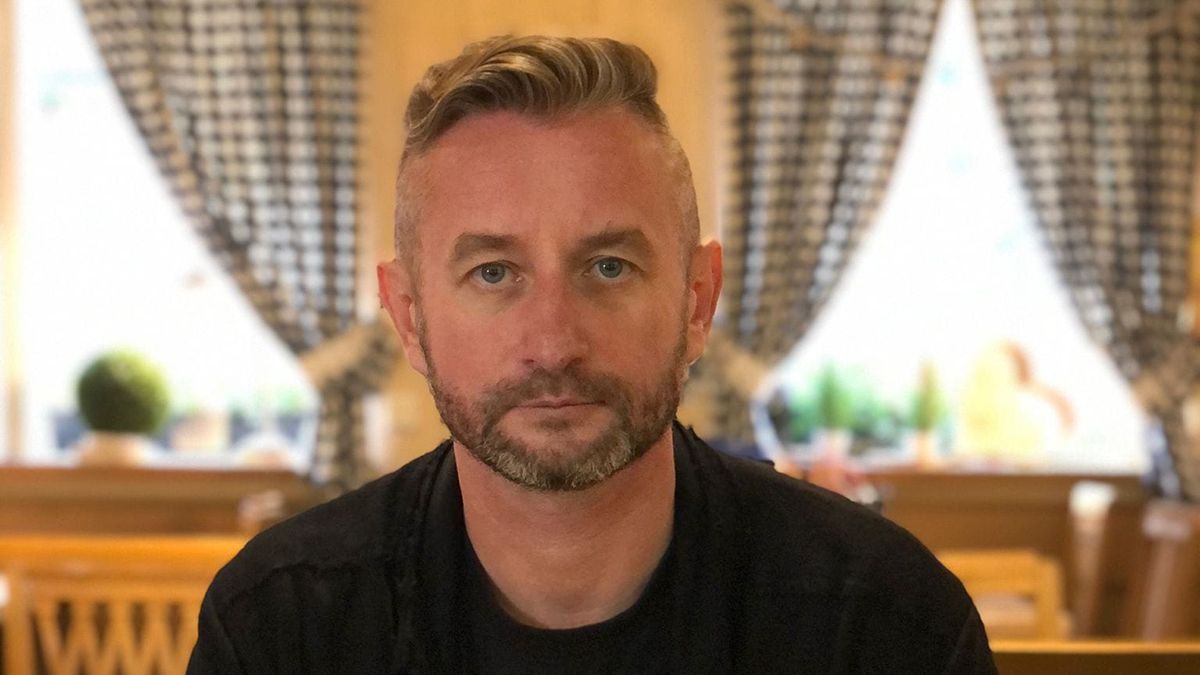 Сергій Жадан сплутав приліт з рок-музикою – як це було Сергій Жадан сплутав приліт з рок-музикою – як це було