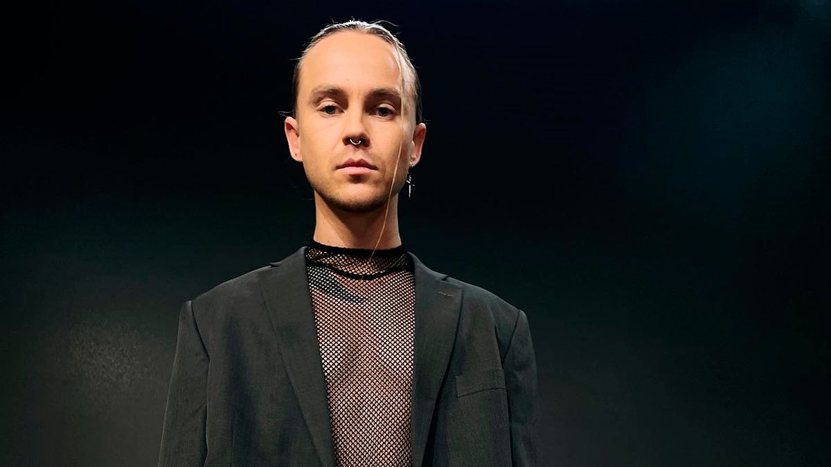 Артем Пивоваров показав відео з концерту в Маріуполі – Бєдняков розчулився Артем Пивоваров показав відео з концерту в Маріуполі – Бєдняков розчулився