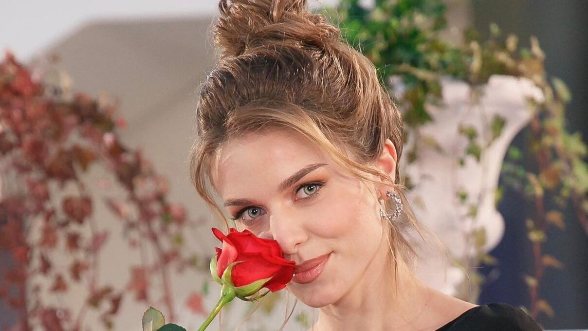 Холостяк 12 сезон – Саша прокомментировала скандал на проекте Холостяк 12 сезон – Саша прокомментировала скандал на проекте