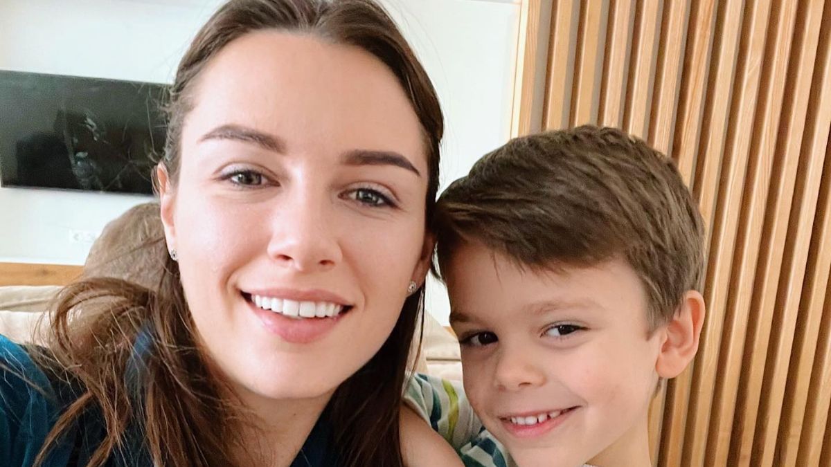 Син Решетників запхав у ніс кришталик – як мама рятувала його Син Решетників запхав у ніс кришталик – як мама рятувала його