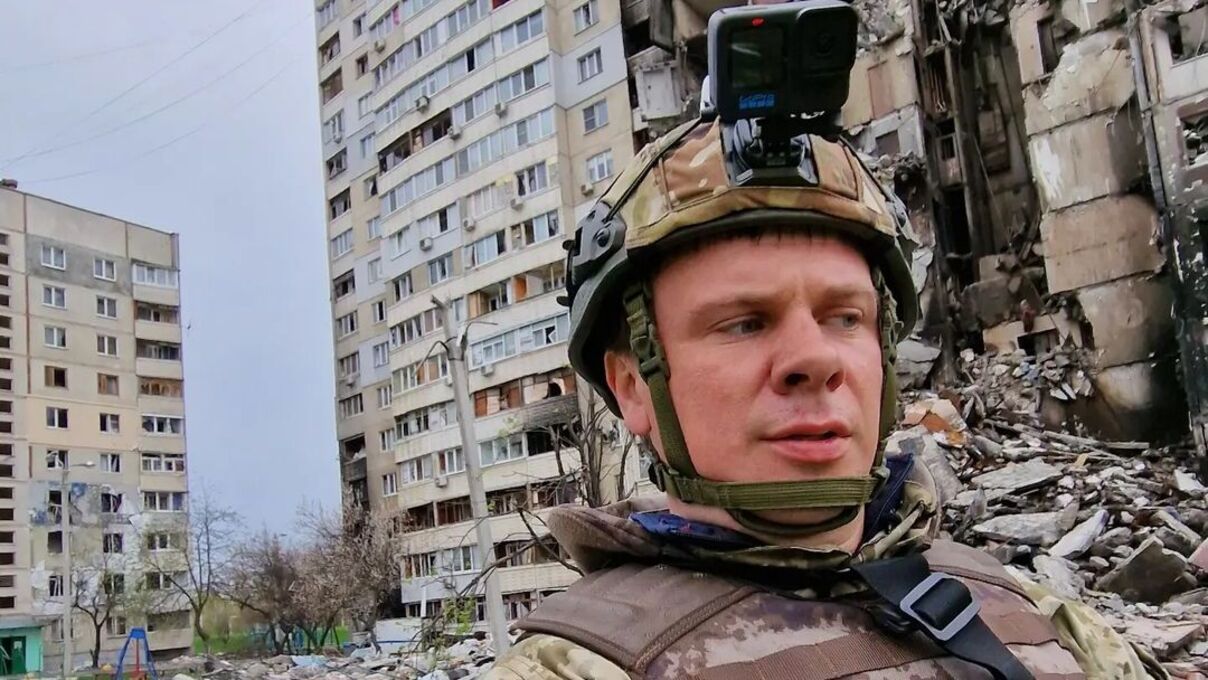 Зеленский приехал в Херсон - после Дмитрий Комаров попал под обстрел Зеленский приехал в Херсон - после Дмитрий Комаров попал под обстрел