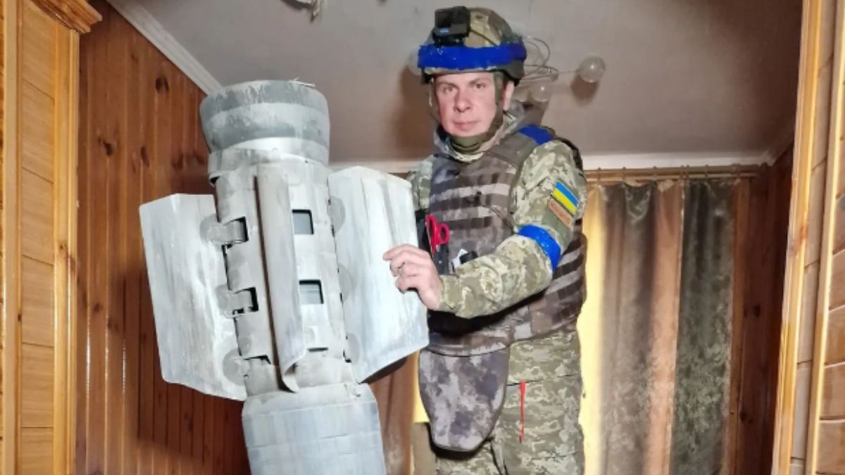Дмитро Комаров був у квартирі, куди влучила ракета – фото з Харківщини