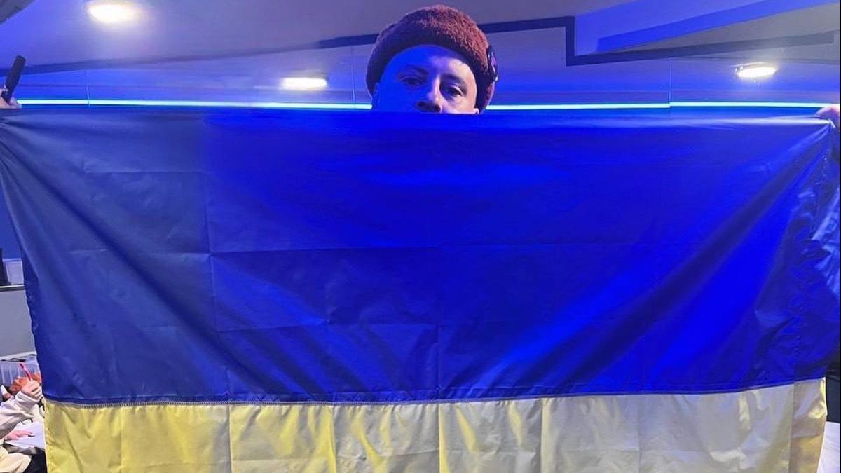 Массированный ракетный удар по Украине – Монатик выступил в бомбоубежище Охматдета Массированный ракетный удар по Украине – Монатик выступил в бомбоубежище Охматдета