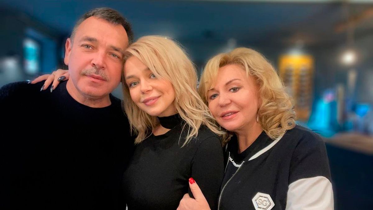 Аліна Гросу вперше за довгий час показала батьків – рідкісне фото Аліна Гросу вперше за довгий час показала батьків – рідкісне фото