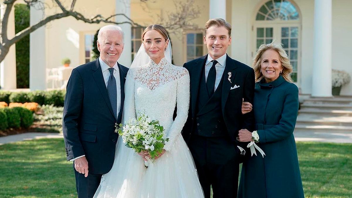 Внучка Джо Байдена вышла замуж – свадьба Наоми в Белом доме – фото