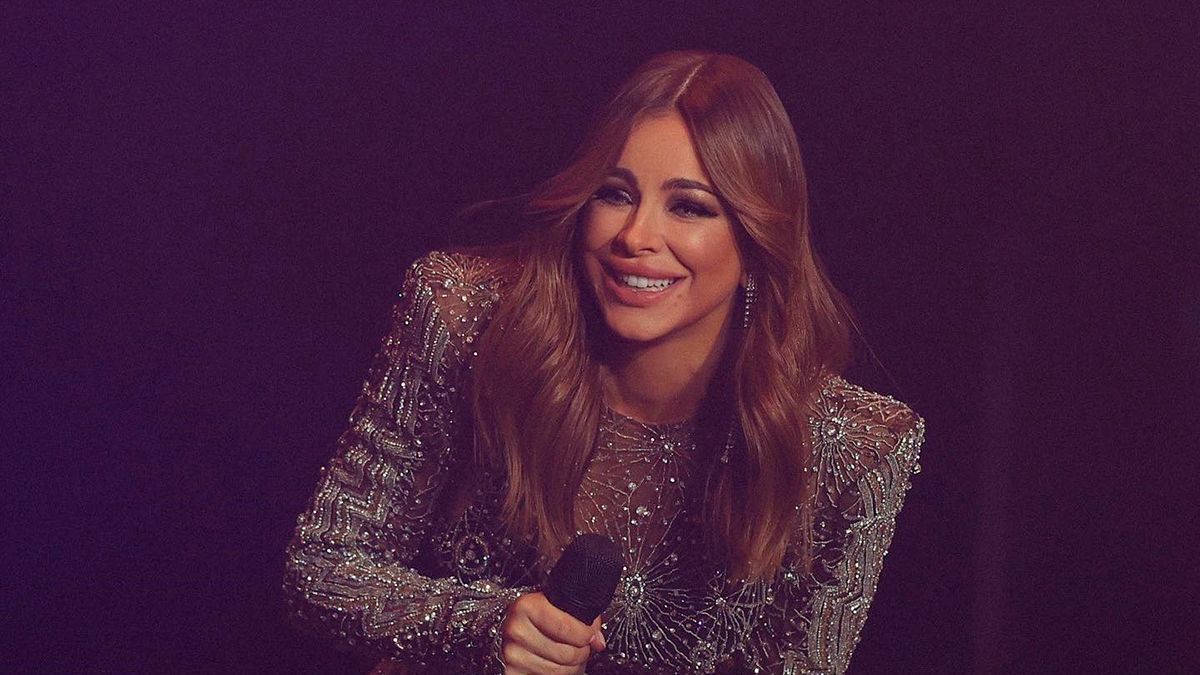 Ани Лорак объяснила, почему молчит о войне – чего она боится Ани Лорак объяснила, почему молчит о войне – чего она боится