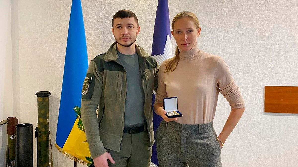 Катю Осадчу нагородили від Нацполіції – за що вона отримала відзнаку Катю Осадчу нагородили від Нацполіції – за що вона отримала відзнаку