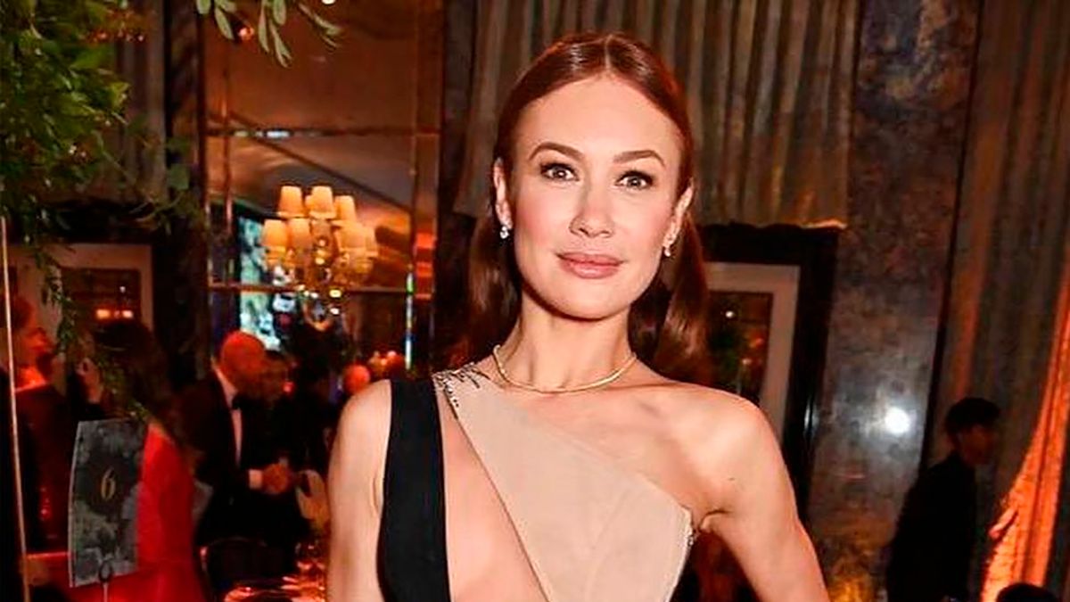 Ольга Куриленко одягла сукню бренду FROLOV – фото Ольга Куриленко одягла сукню бренду FROLOV – фото