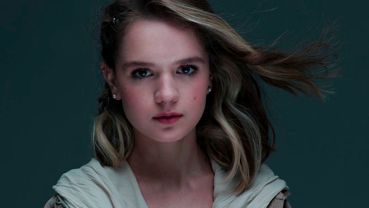 Дитяче Євробачення-2022 – Злата Дзюнька – Незламна – дивіться відео онлайн Дитяче Євробачення-2022 – Злата Дзюнька – Незламна – дивіться відео онлайн