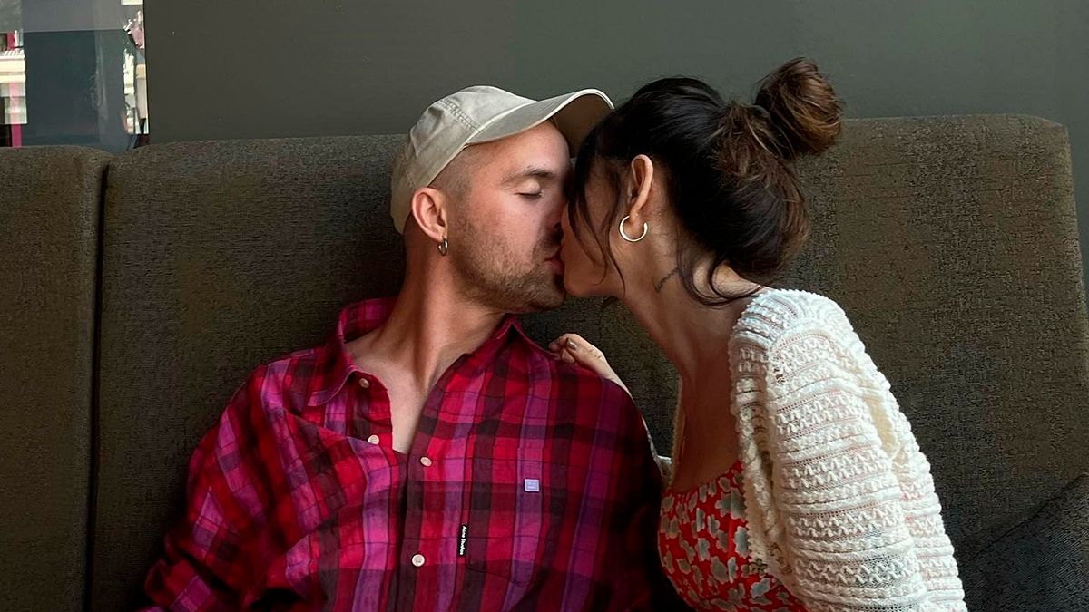 Надя Дорофеева призналась, кто мешает им с Кацуриным Надя Дорофеева призналась, кто мешает им с Кацуриным