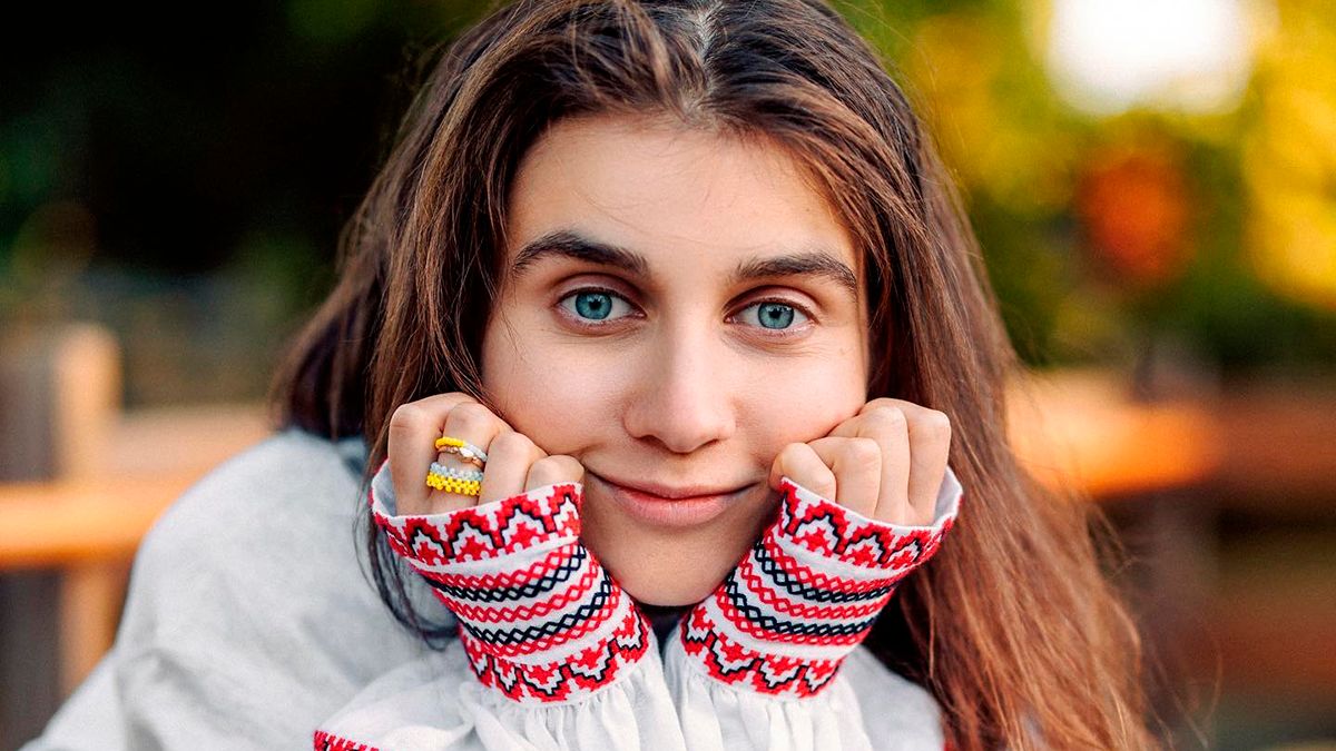 Jerry Heil важко навчатися у США – який у неї розклад Jerry Heil важко навчатися у США – який у неї розклад